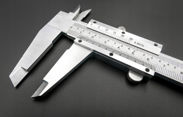 Suwmiarka analogowa Corona/Richmann 200 mm