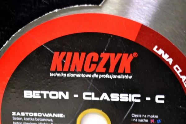 KINCZYK TARCZA BETON CLASSIC-C 300X15X25,4/20