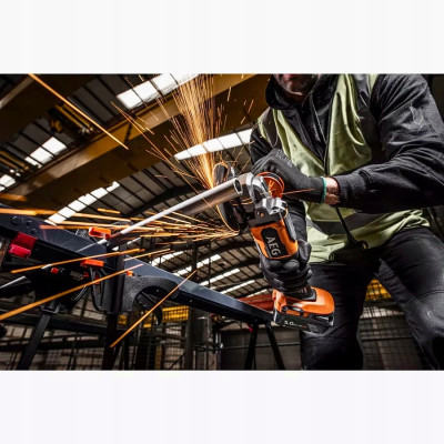 Szlifierka kątowa AEG 18 V tarcza 125 mm BEWS18-125BLPX2-0